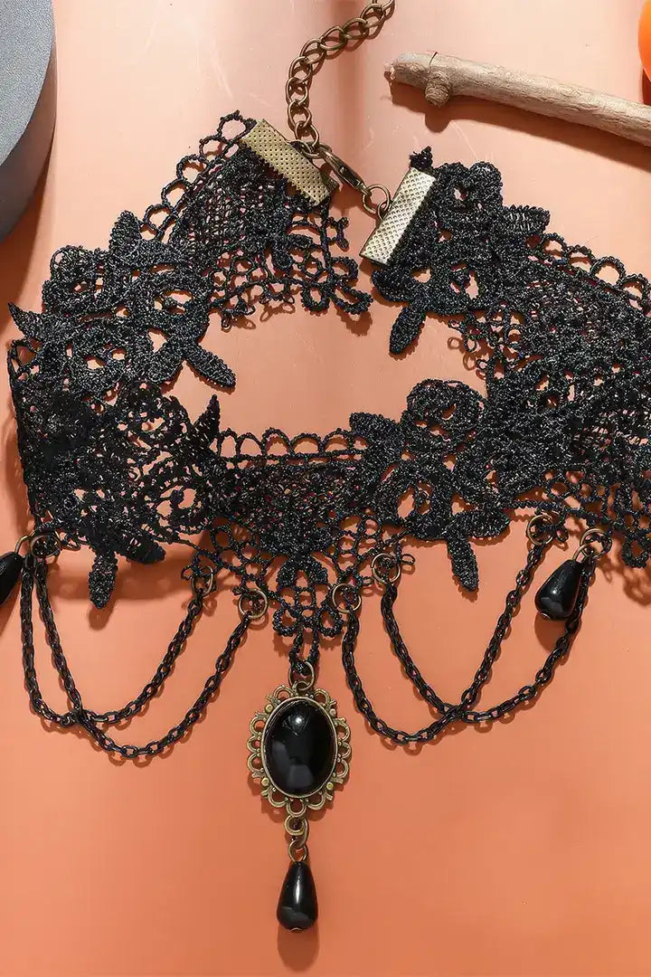 DECO LAYER-Gothic Black Lace Choker Set