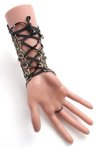 Victorian Elegance - Ornate Lace Glove